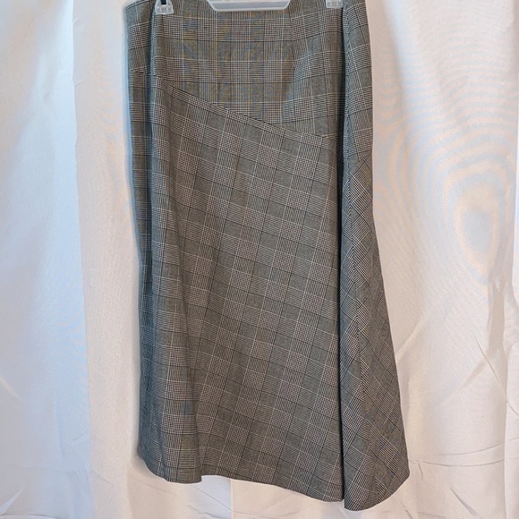 DKNY Black Asymmetrical Skirt W/ Logo Zipper - Picture 4 of 8